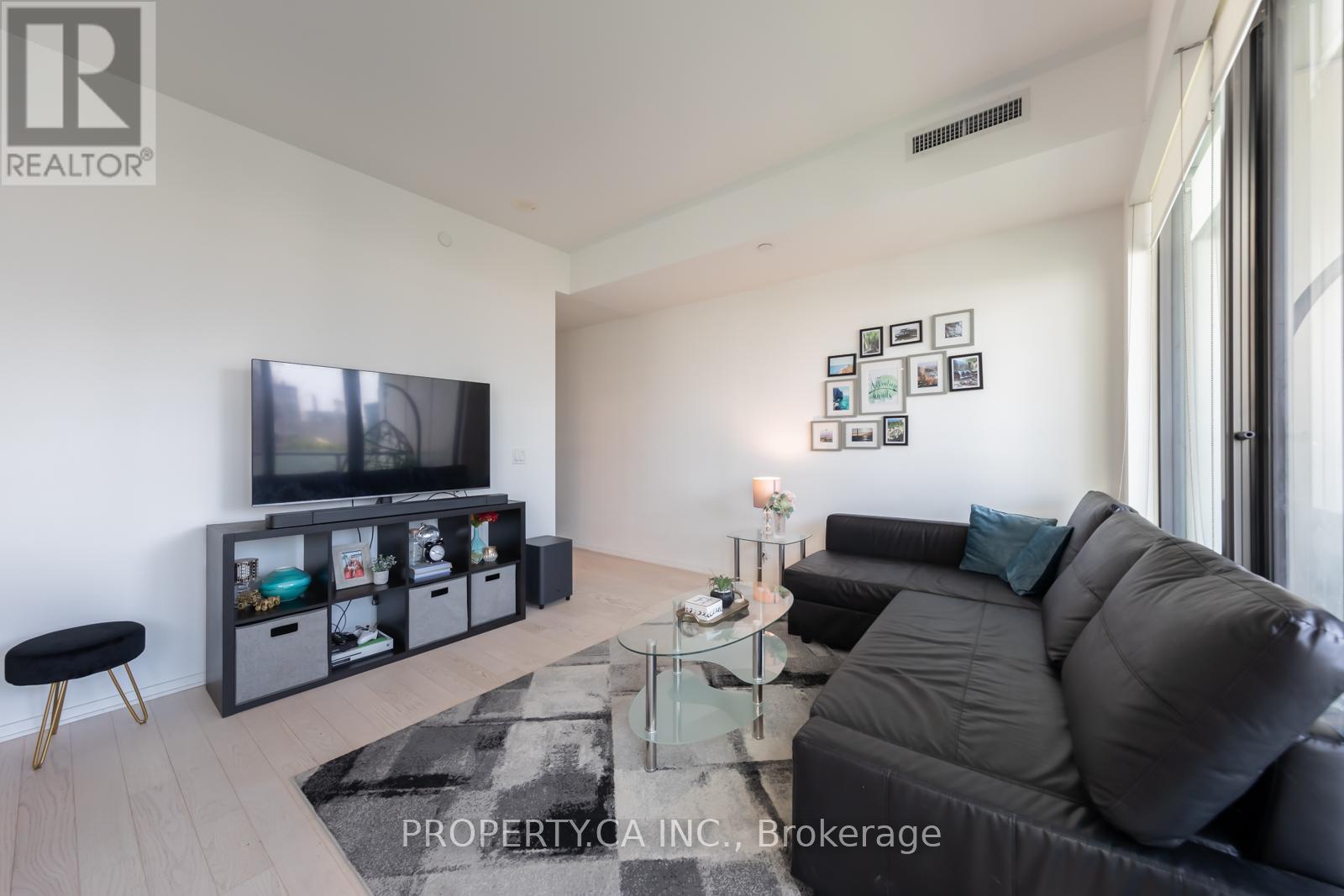 324 - 12 Bonnycastle Street, Toronto, Ontario  M5A 0C8 - Photo 5 - C12831296