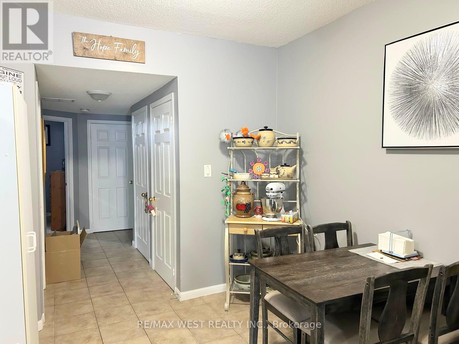 B - 358 Edgehill Drive, Barrie, Ontario  L4N 9X4 - Photo 7 - S12831534