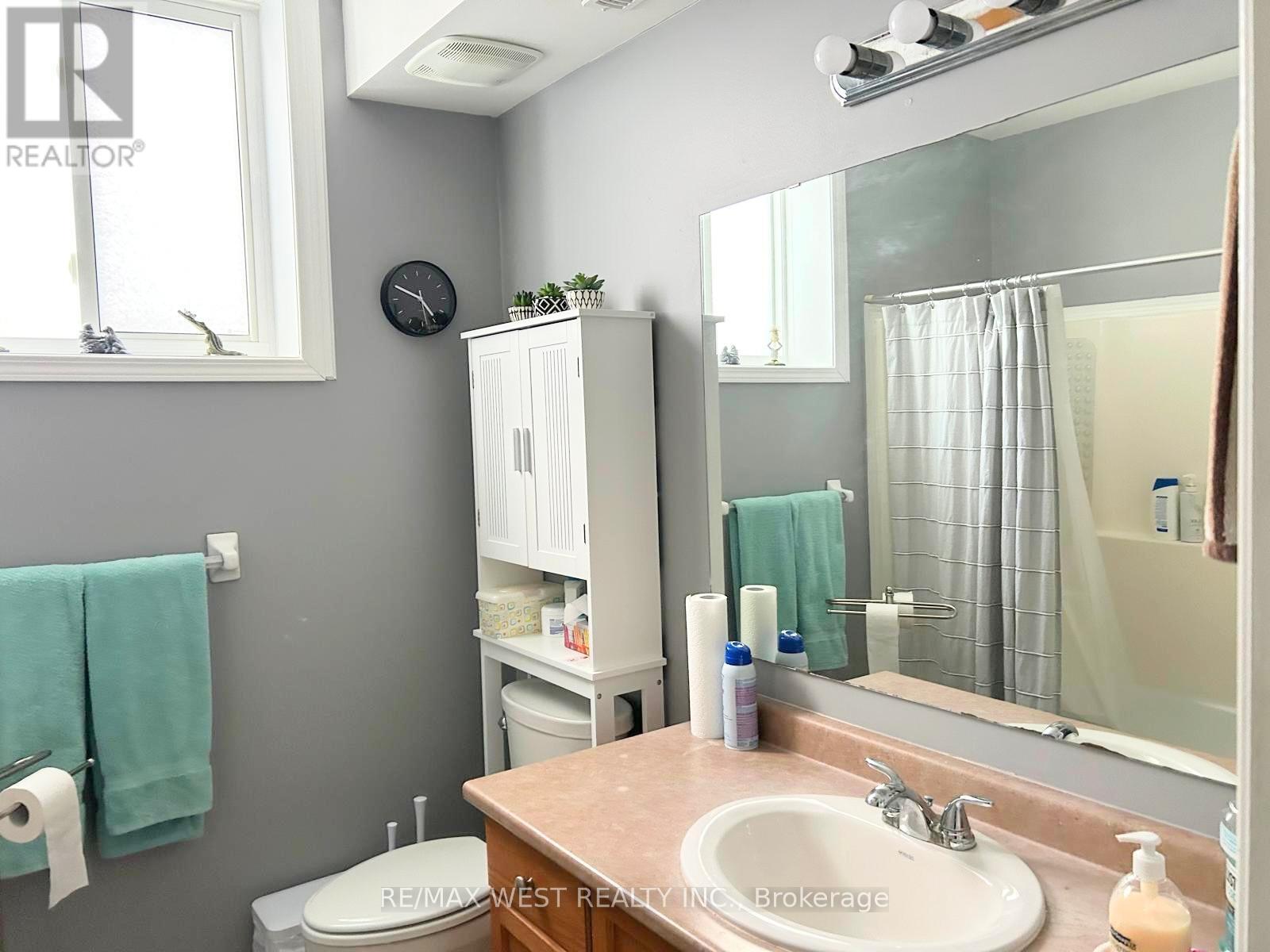 B - 358 Edgehill Drive, Barrie, Ontario  L4N 9X4 - Photo 10 - S12831534