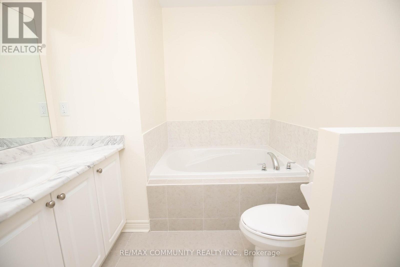 1197 Kettering Drive, Oshawa, Ontario  L1K 1A6 - Photo 10 - E12831684