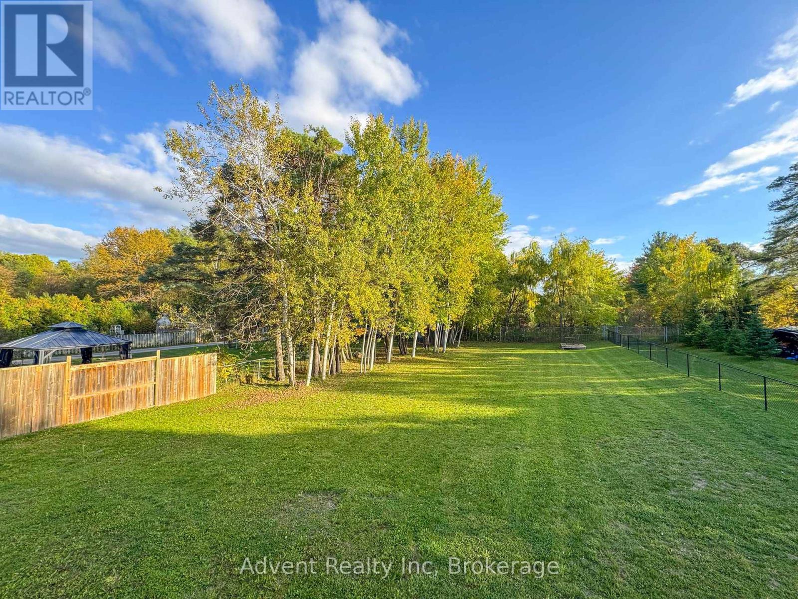 49 Brentwood Road, Essa, Ontario  L0M 1B2 - Photo 6 - N12831668