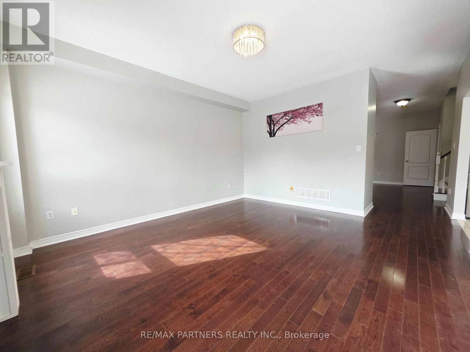 126 Collis Drive, Aurora, Ontario  L4G 7V2 - Photo 10 - N12831670