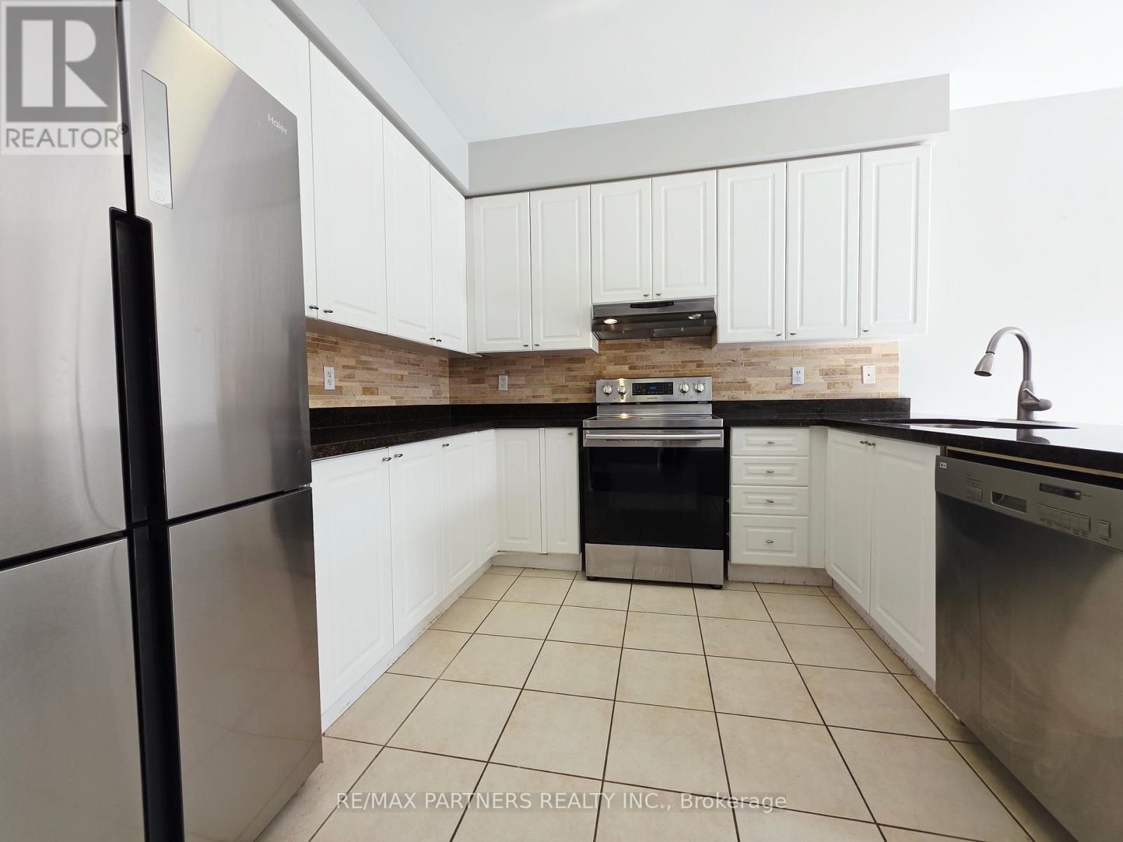 126 Collis Drive, Aurora, Ontario  L4G 7V2 - Photo 16 - N12831670