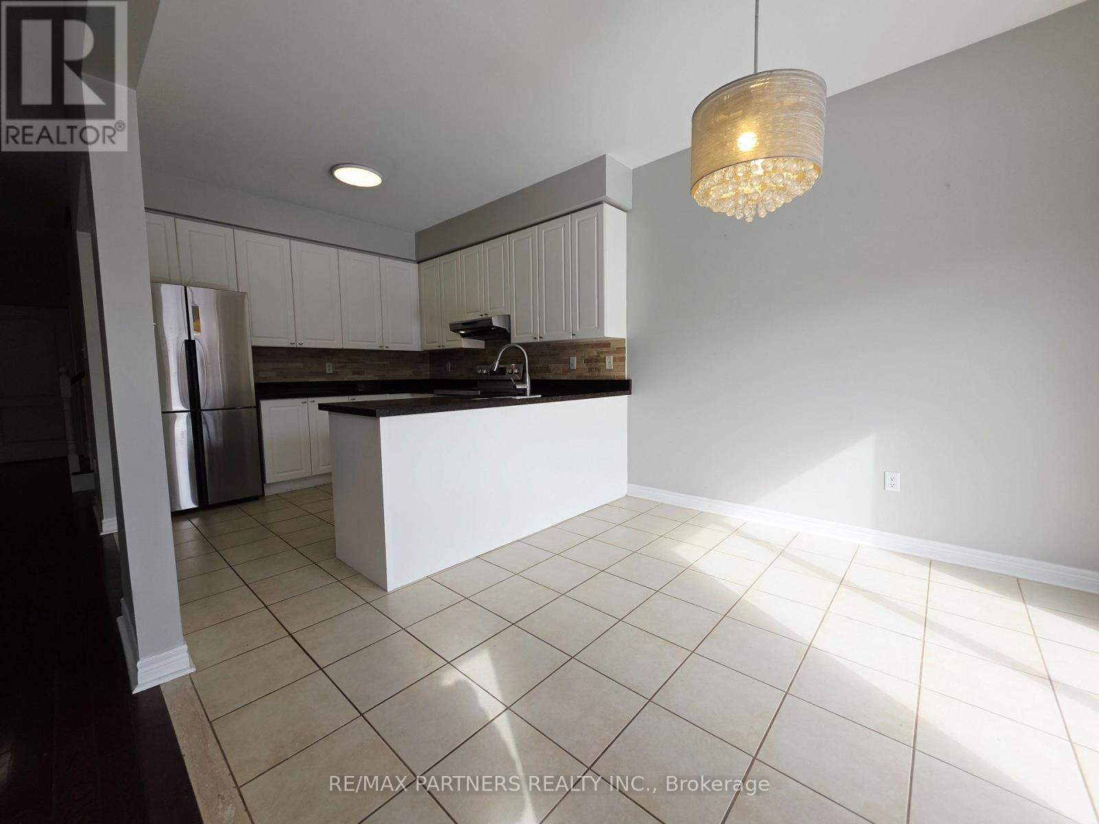 126 Collis Drive, Aurora, Ontario  L4G 7V2 - Photo 18 - N12831670