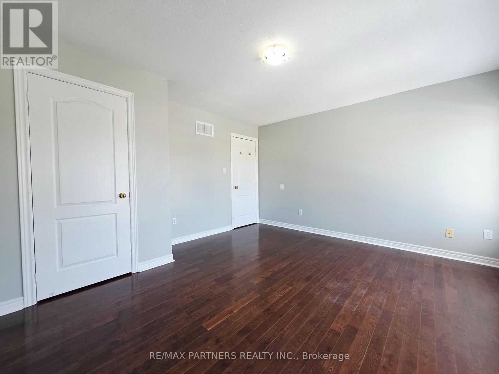 126 Collis Drive, Aurora, Ontario  L4G 7V2 - Photo 36 - N12831670