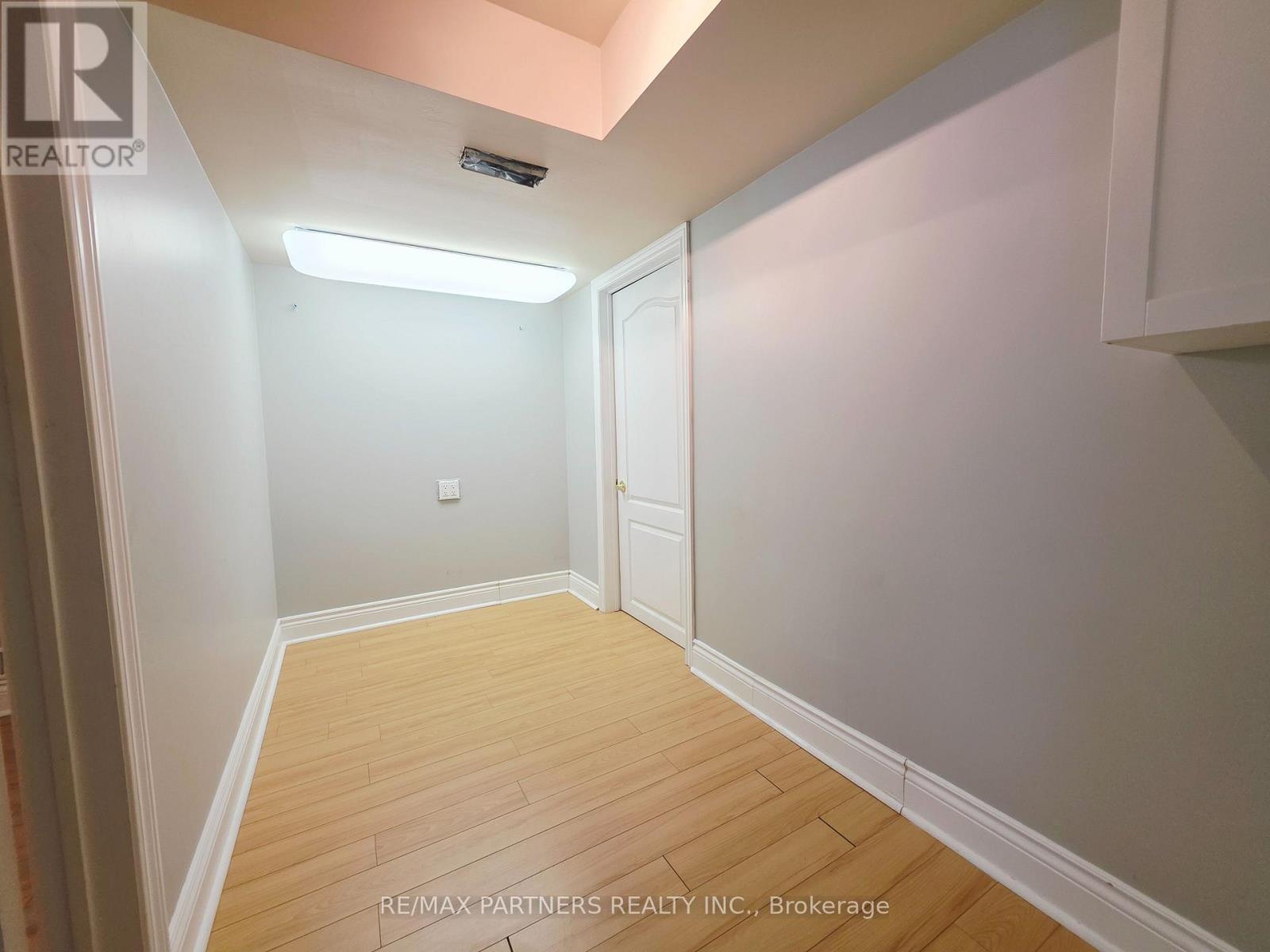 126 Collis Drive, Aurora, Ontario  L4G 7V2 - Photo 45 - N12831670