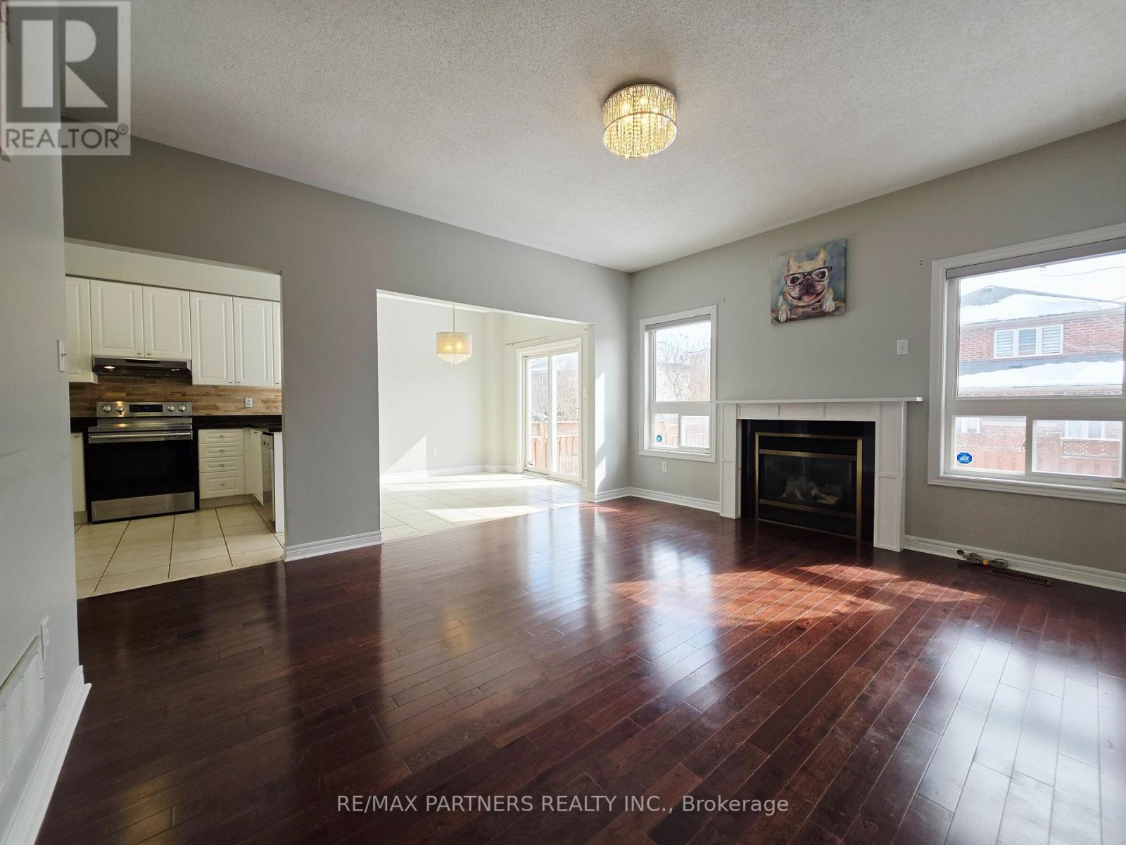 126 Collis Drive, Aurora, Ontario  L4G 7V2 - Photo 8 - N12831670