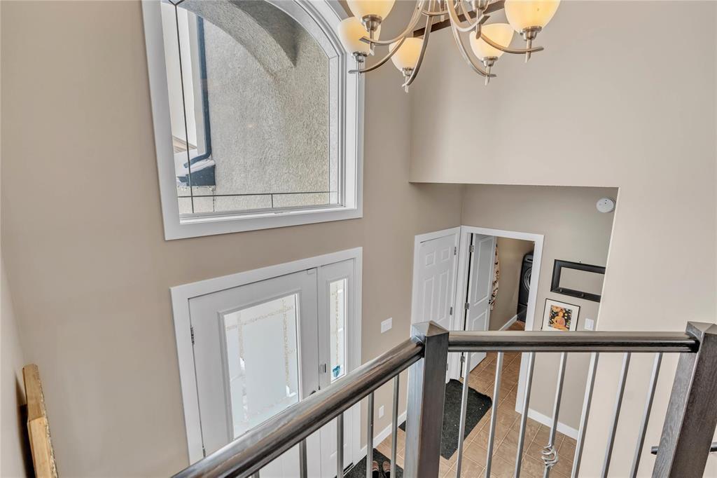 173 Lakebourne Drive, Winnipeg, Manitoba  R2P 1R9 - Photo 2 - 202601882