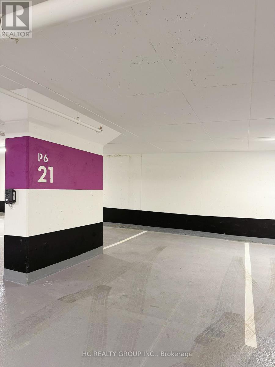 1010 - 448 Burnhamthorpe Road, Mississauga, Ontario  L5B 0R4 - Photo 14 - W12831688