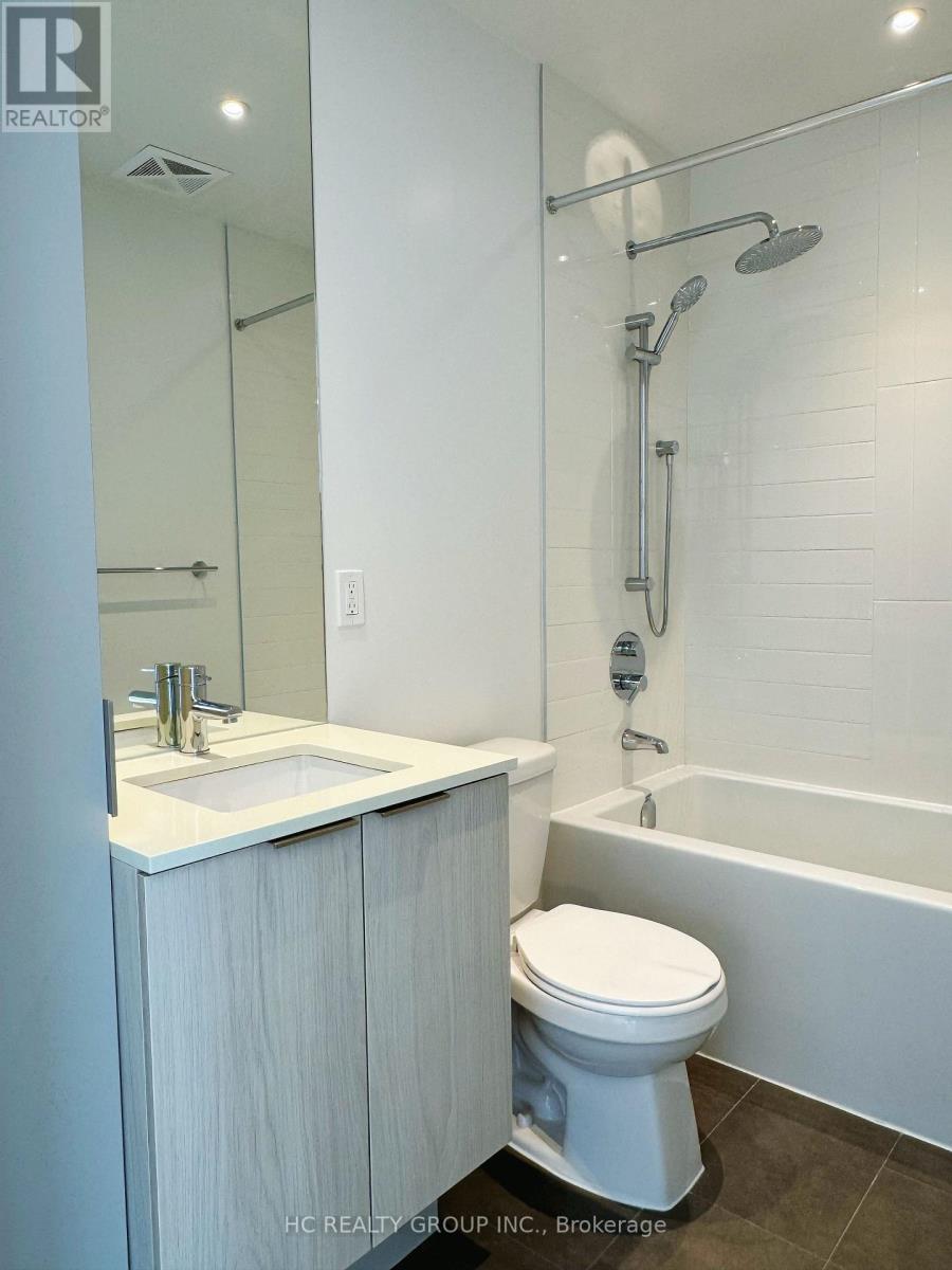 1010 - 448 Burnhamthorpe Road, Mississauga, Ontario  L5B 0R4 - Photo 9 - W12831688