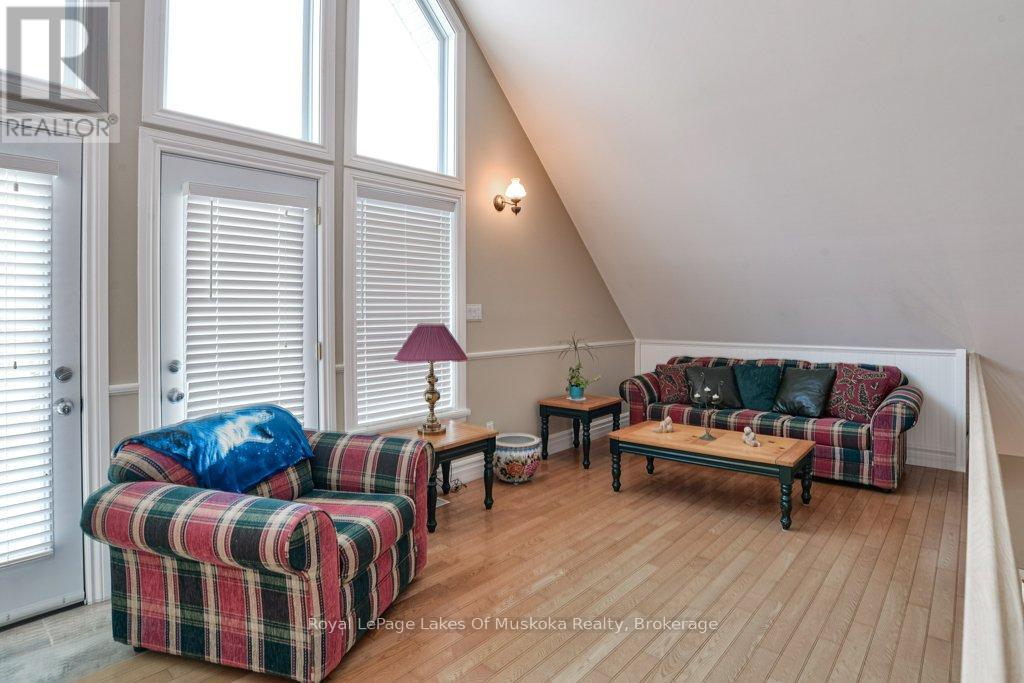 2411 Hwy. 118 E. Highway, Bracebridge, Ontario  P1L 1X1 - Photo 23 - X12831712