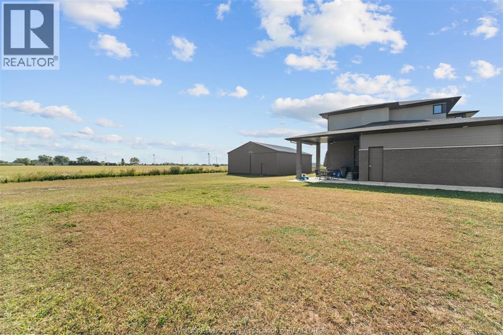 6061 Pike, Amherstburg, Ontario  N9V 2Y7 - Photo 34 - 26000176