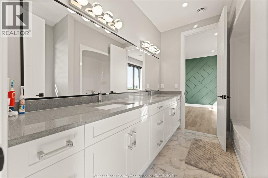 6061 Pike, Amherstburg, Ontario  N9V 2Y7 - Photo 25 - 26000176