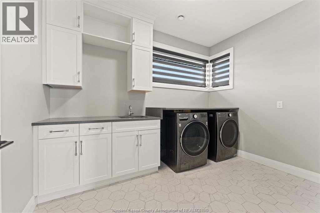 6061 Pike, Amherstburg, Ontario  N9V 2Y7 - Photo 27 - 26000176