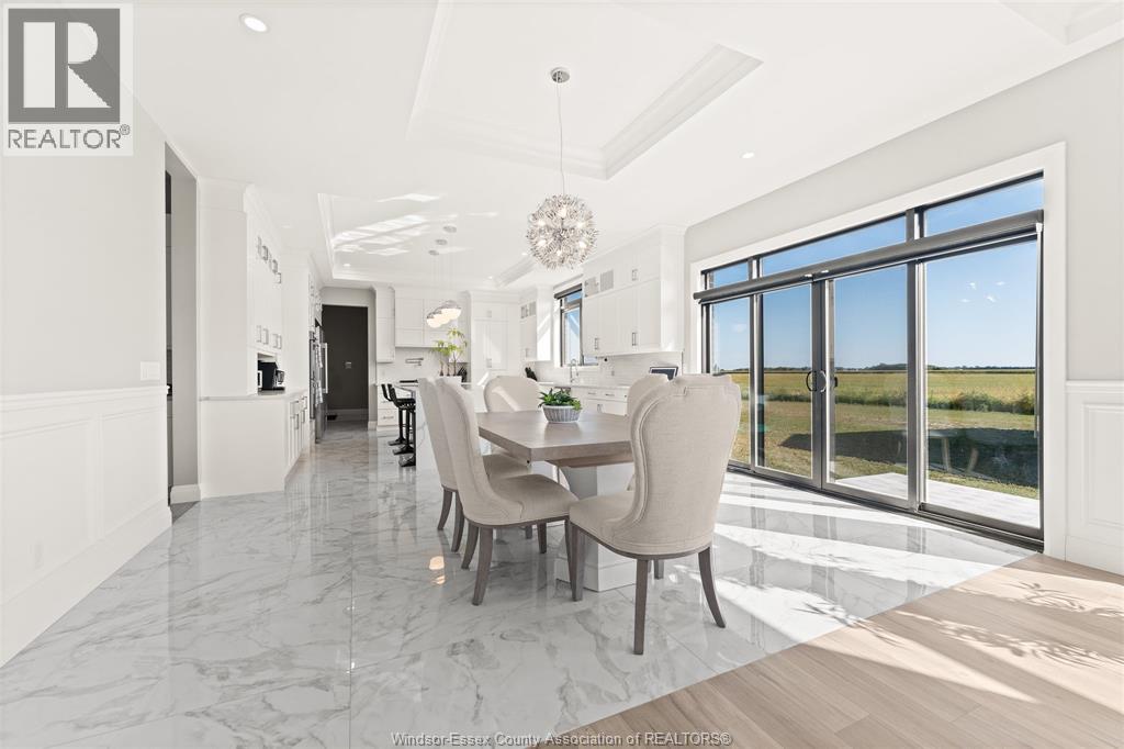 6061 Pike, Amherstburg, Ontario  N9V 2Y7 - Photo 5 - 26000176