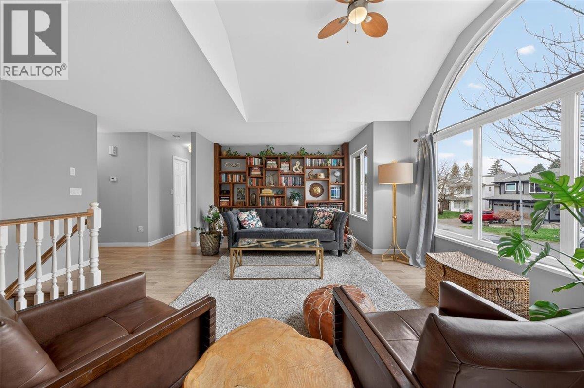 1736 Pekrul Place, Port Coquitlam, British Columbia  V3C 6A7 - Photo 7 - R3092983