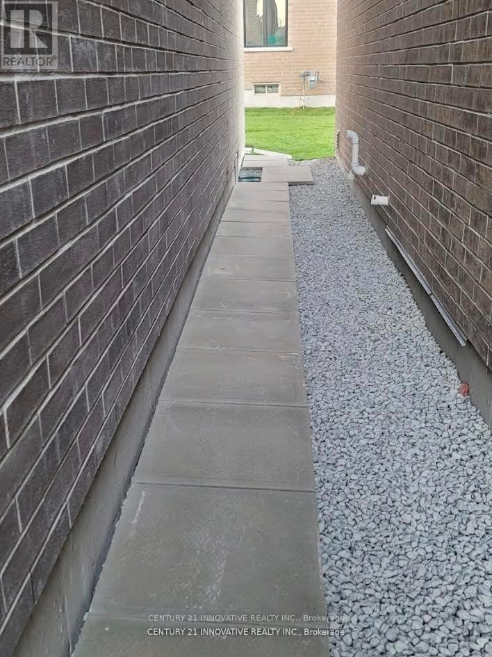 1280 Amherst Gate, Oshawa (Kedron), Ontario  L1H 8L7 - Photo 8 - E12831744