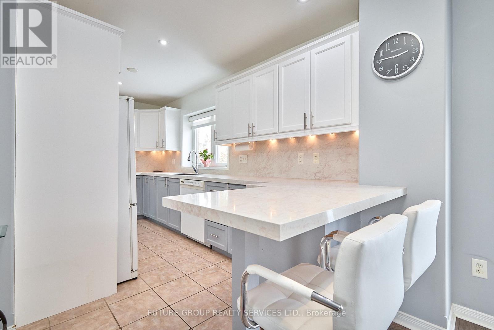 20 - 358 Little Avenue, Barrie, Ontario  L4N 2Z6 - Photo 8 - S12831692