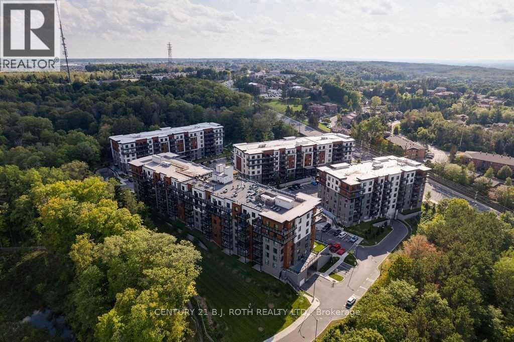 605 - 300 Essa Road, Barrie (0 West), Ontario  L9J 0B9 - Photo 12 - S12831696