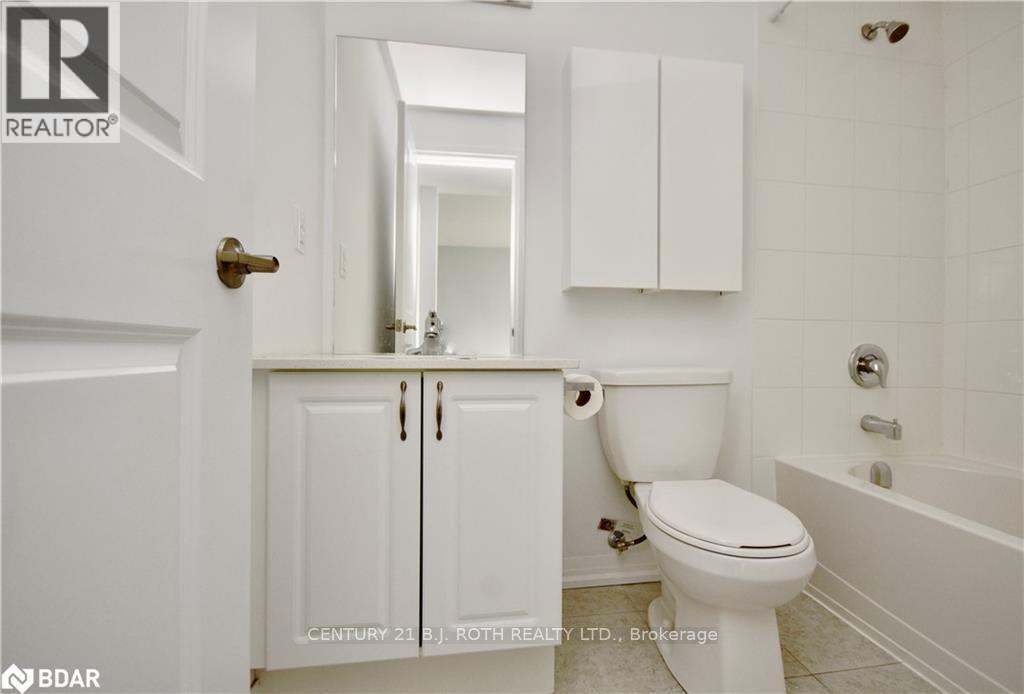 605 - 300 Essa Road, Barrie (0 West), Ontario  L9J 0B9 - Photo 8 - S12831696