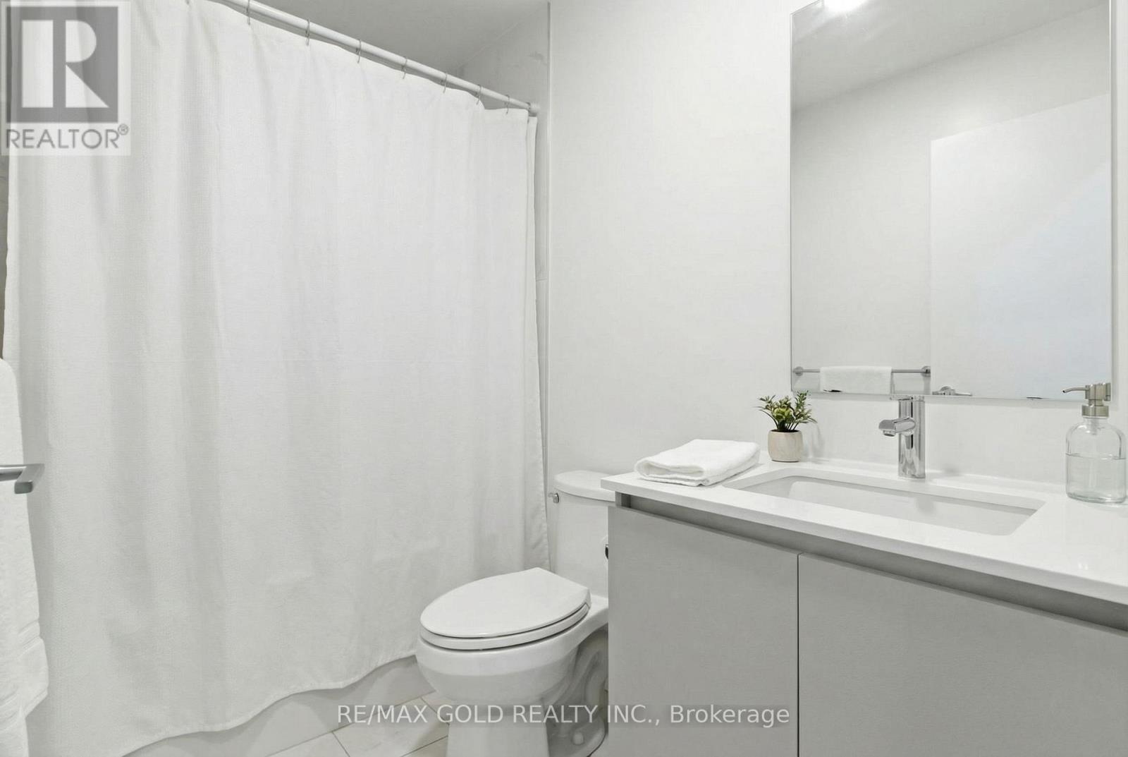 117 - 395 Dundas Street W, Oakville, Ontario L6M 5R8 - Photo 11 - W12831730