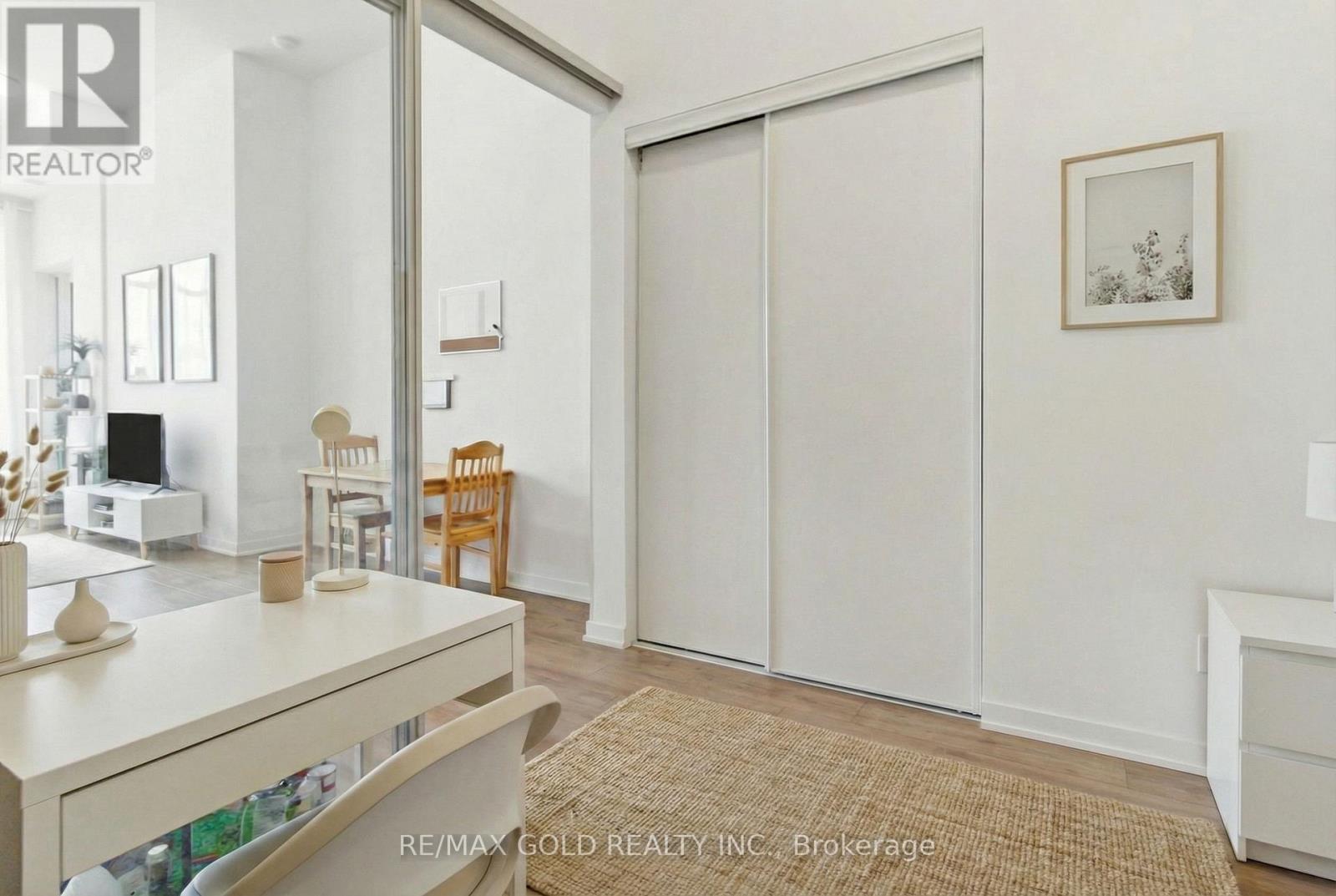 117 - 395 Dundas Street W, Oakville, Ontario L6M 5R8 - Photo 9 - W12831730