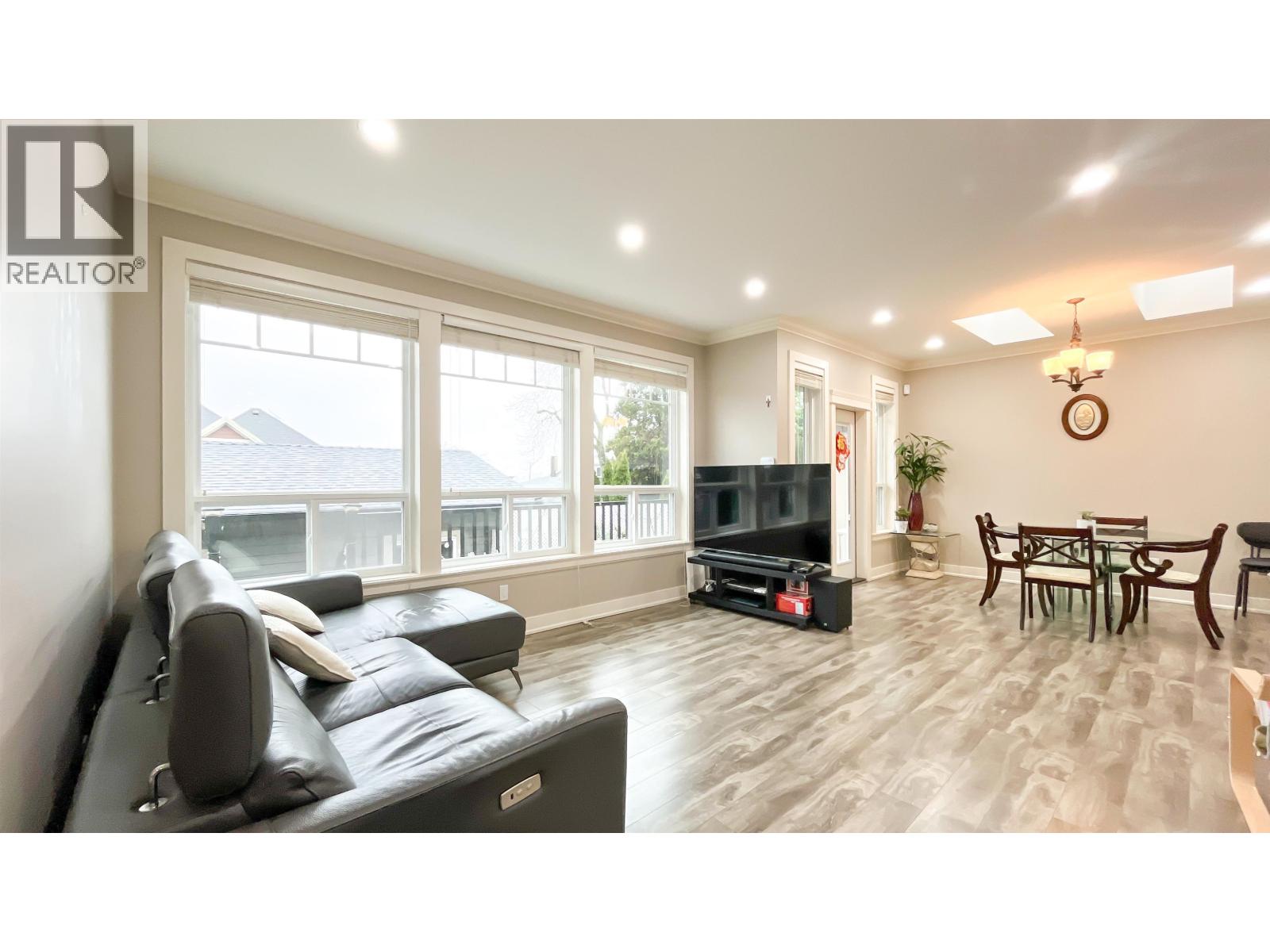 101 910 Delestre Avenue, Coquitlam, British Columbia  V3K 2G6 - Photo 5 - R3092520