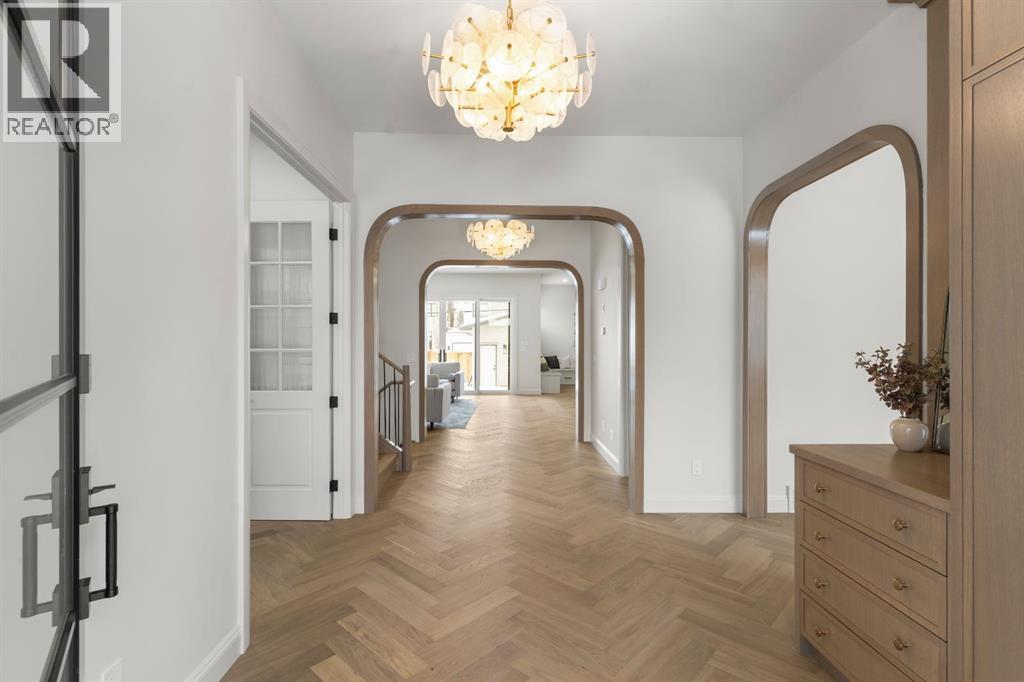 2317 2 Avenue Nw, Calgary, Alberta  T2N 0H3 - Photo 3 - A2289039