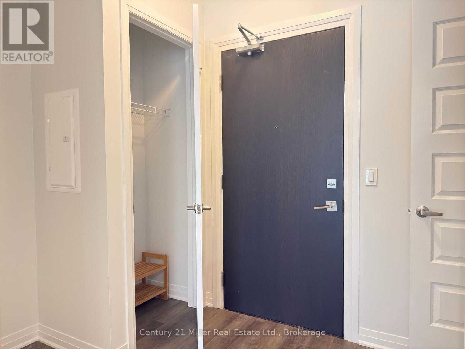 119 - 102 Grovewood Common Circle, Oakville, Ontario  L6H 0X3 - Photo 14 - W12831774