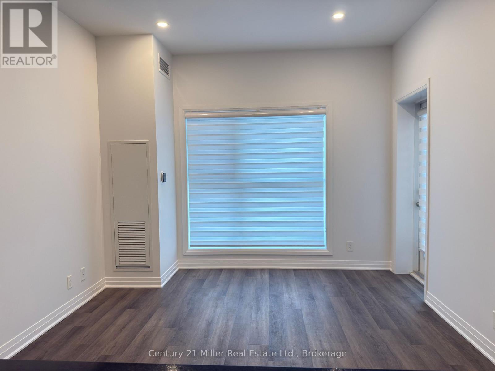 119 - 102 Grovewood Common Circle, Oakville, Ontario  L6H 0X3 - Photo 16 - W12831774