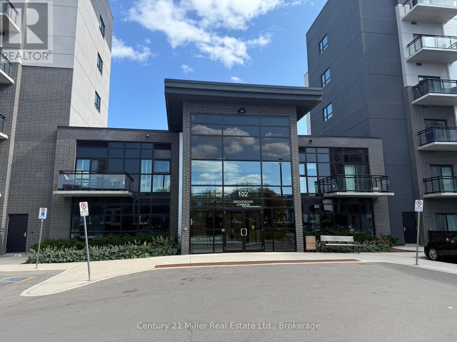 119 - 102 Grovewood Common Circle, Oakville, Ontario  L6H 0X3 - Photo 30 - W12831774