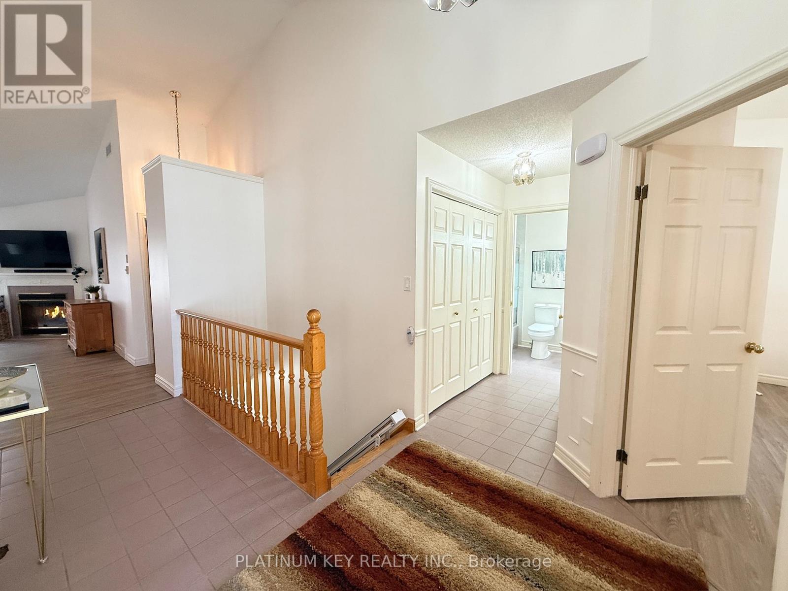 Photo 8 of 34 for 7 - 1331 Commissioners Road W