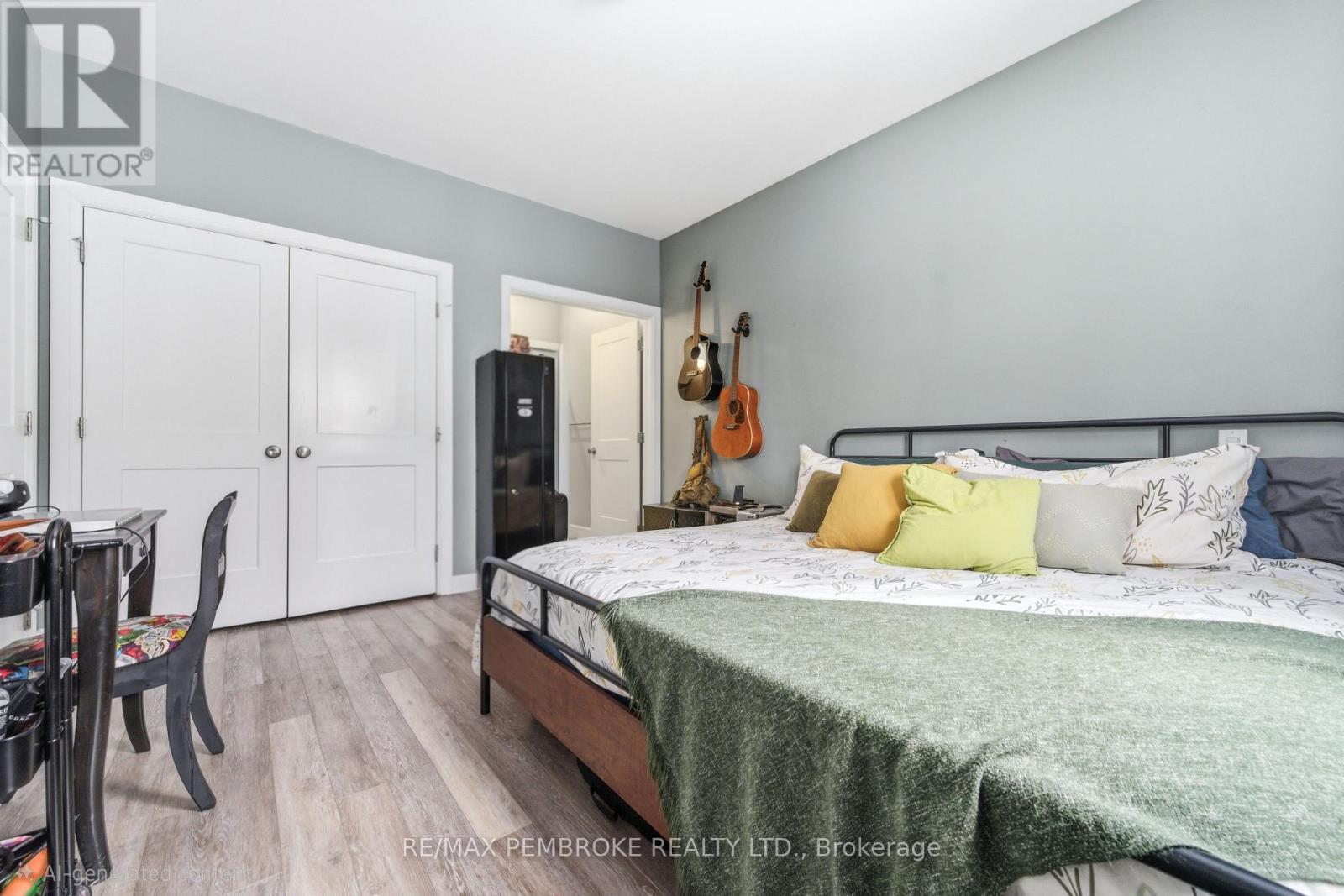 5 Harry Street, Petawawa, Ontario  K8H 2A5 - Photo 16 - X12831768