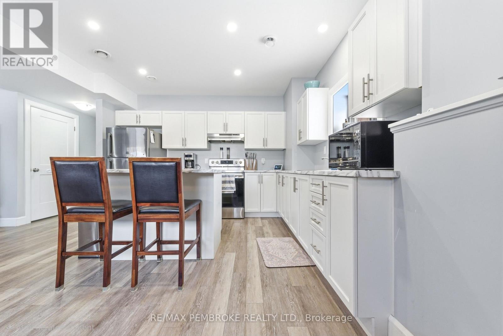 5 Harry Street, Petawawa, Ontario  K8H 2A5 - Photo 24 - X12831768