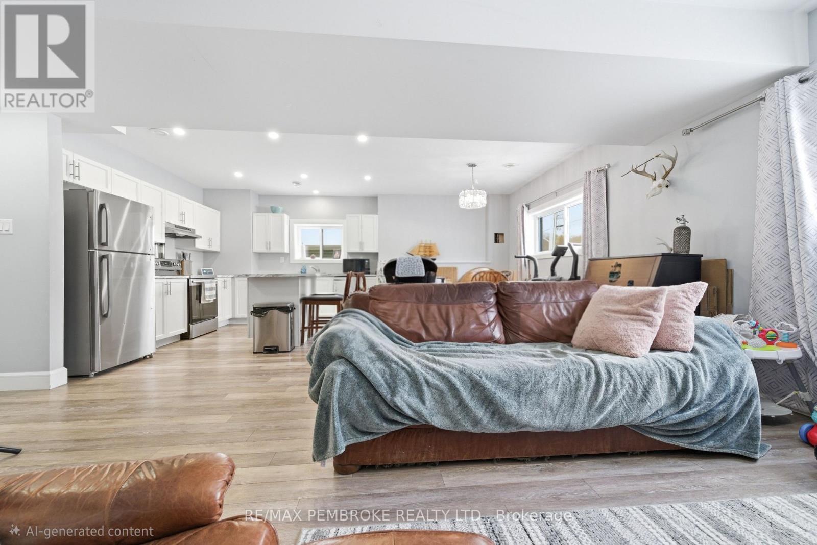 5 Harry Street, Petawawa, Ontario  K8H 2A5 - Photo 33 - X12831768