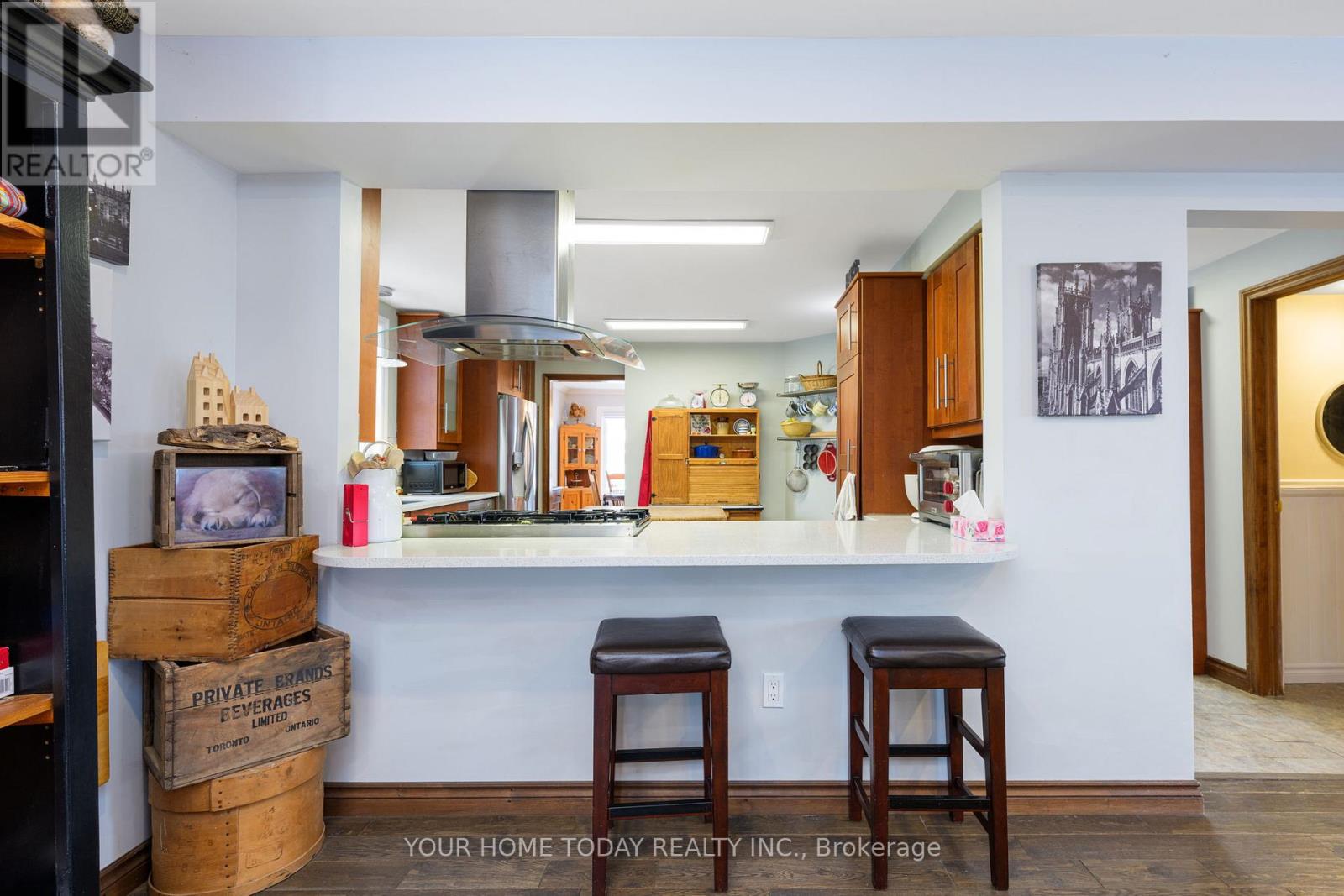 20 Elgin Street, Halton Hills, Ontario  L7G 3M3 - Photo 16 - W12805924