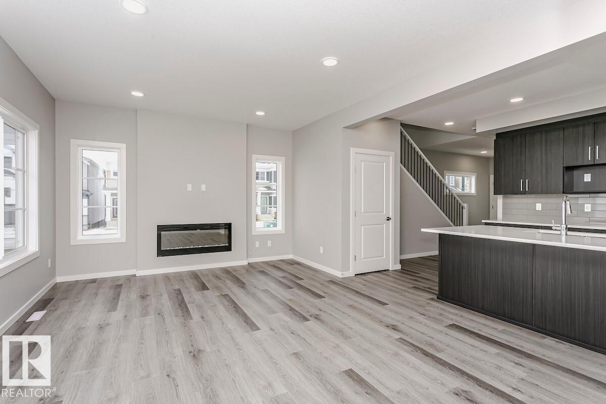 6275 29 Av Sw, Edmonton, Alberta  T6X 3J3 - Photo 10 - E4470797