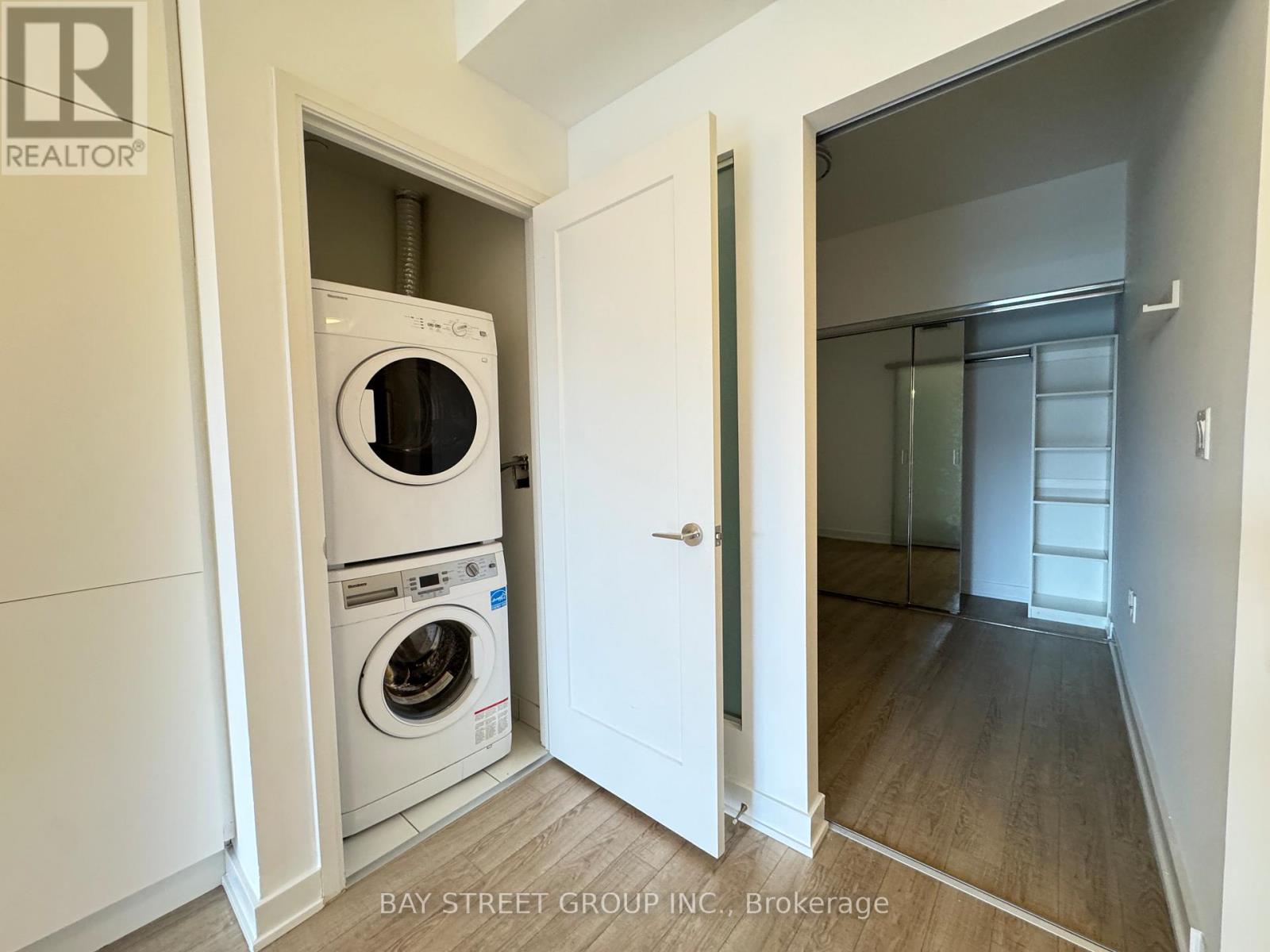 902 - 576 Front Street W, Toronto, Ontario  M5V 0P8 - Photo 5 - C12831764