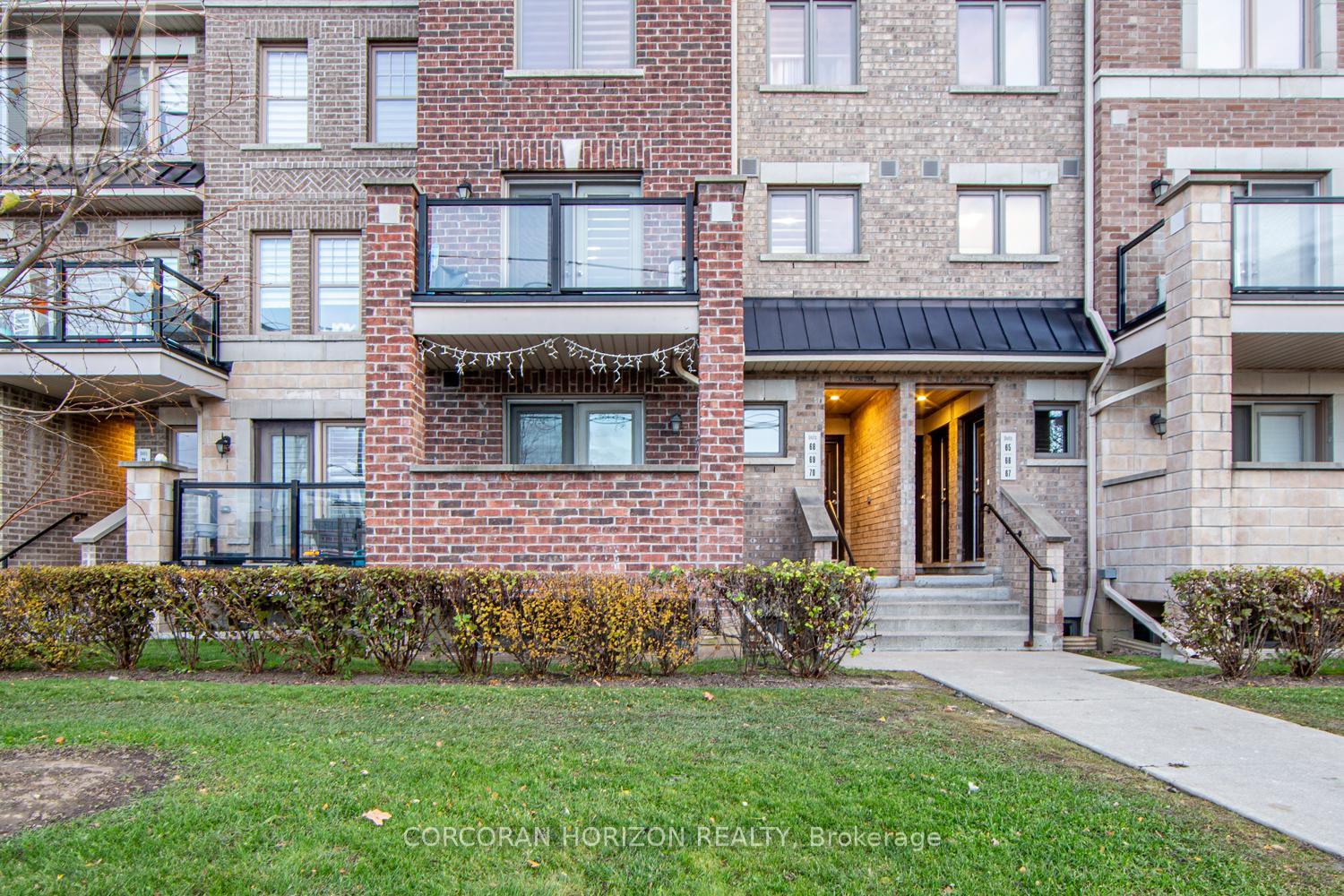 70 - 2315 Sheppard Avenue W, Toronto, Ontario  M9M 3A4 - Photo 2 - W12831756