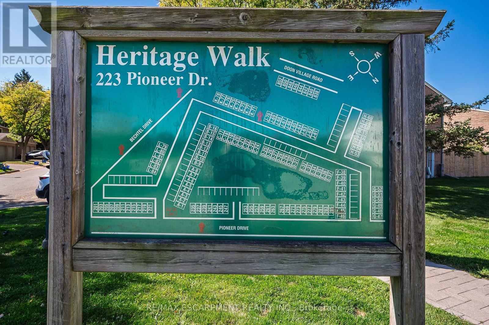 L80 - 223 Pioneer Drive, Kitchener, Ontario  N2P 1L9 - Photo 2 - X12831762