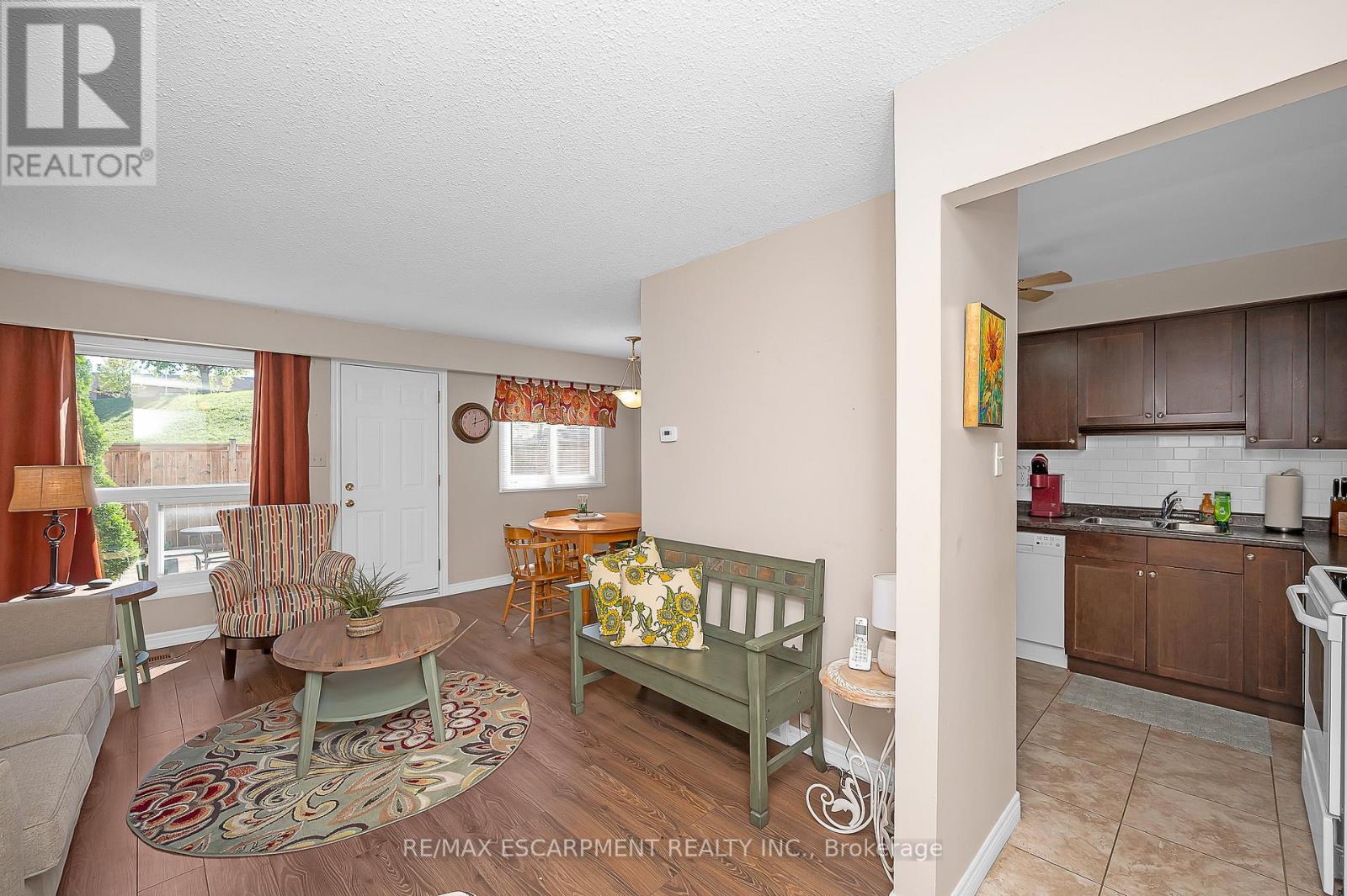 L80 - 223 Pioneer Drive, Kitchener, Ontario  N2P 1L9 - Photo 6 - X12831762