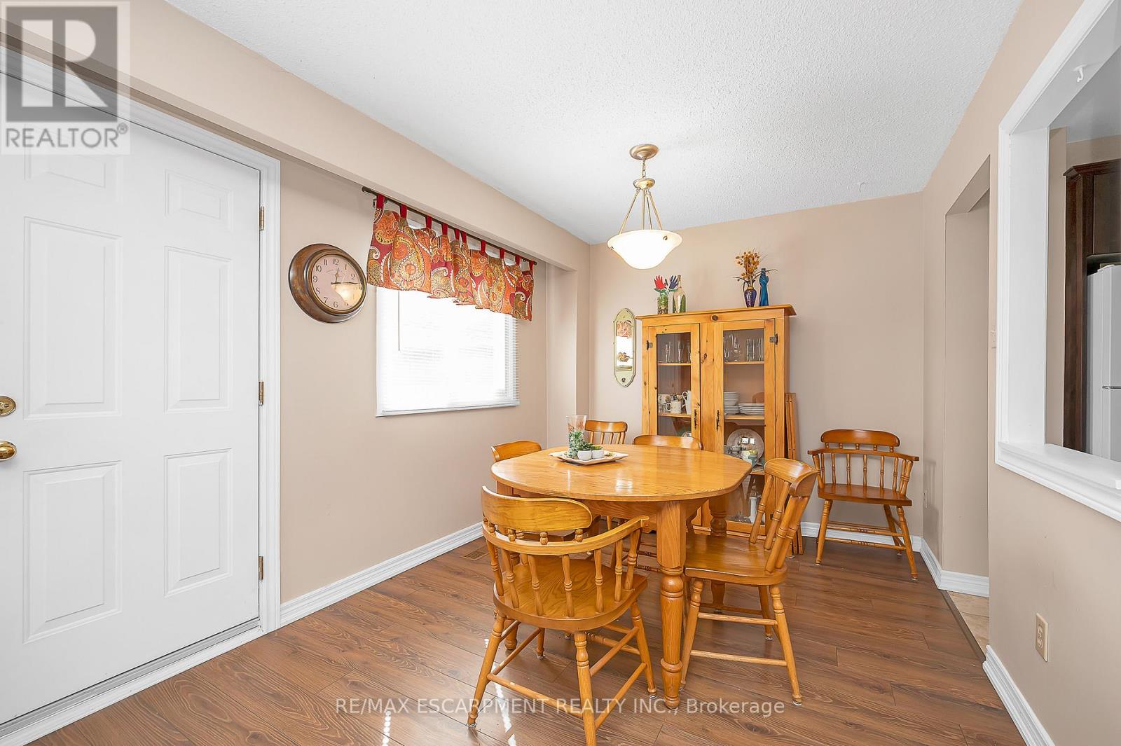 L80 - 223 Pioneer Drive, Kitchener, Ontario  N2P 1L9 - Photo 9 - X12831762