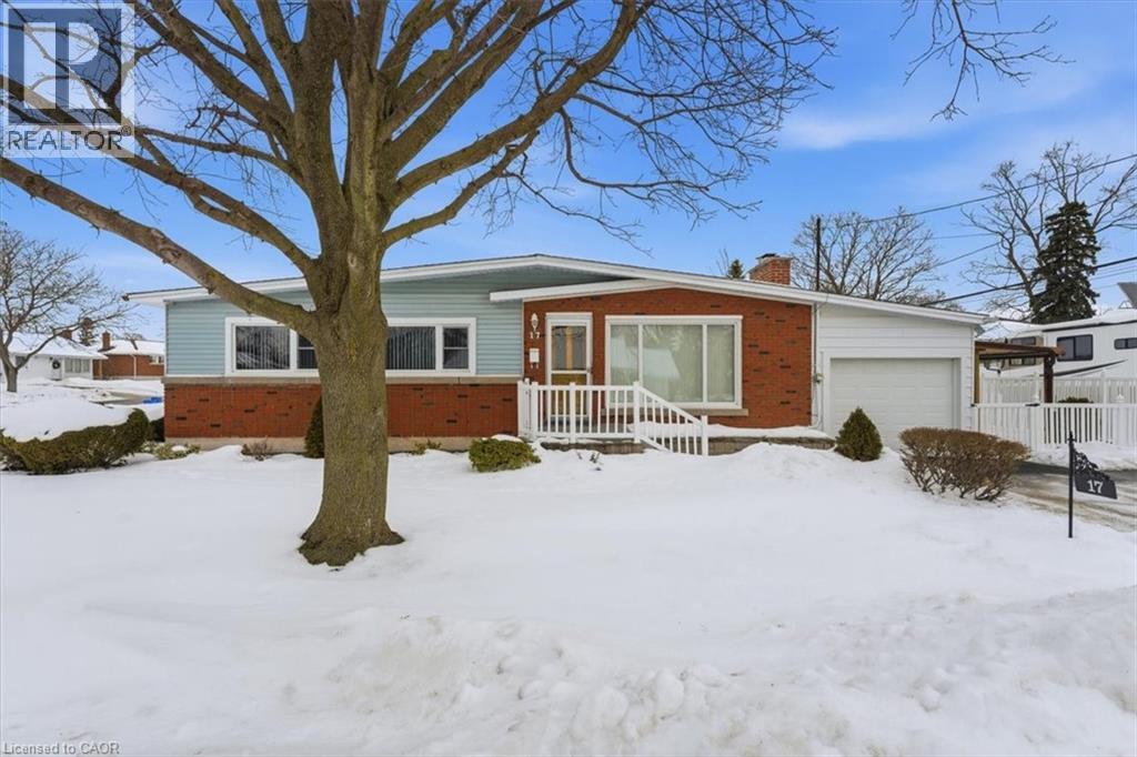 17 Oakmount Road, Welland, Ontario  L3C 4X9 - Photo 3 - 40803552