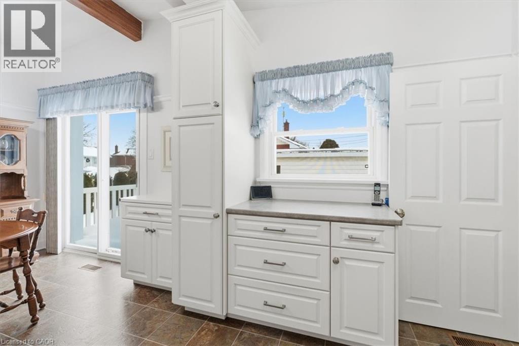 17 Oakmount Road, Welland, Ontario  L3C 4X9 - Photo 16 - 40803552