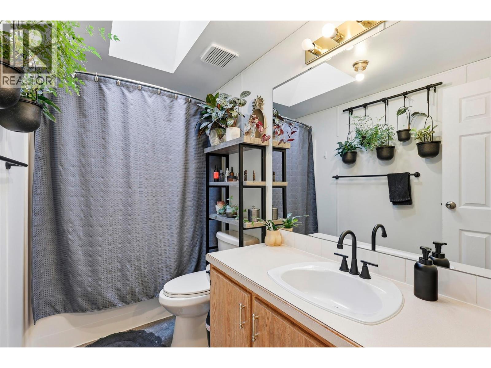 1555 Howe Road Unit# 35, Kamloops, British Columbia  V1S 1N1 - Photo 16 - 10373904