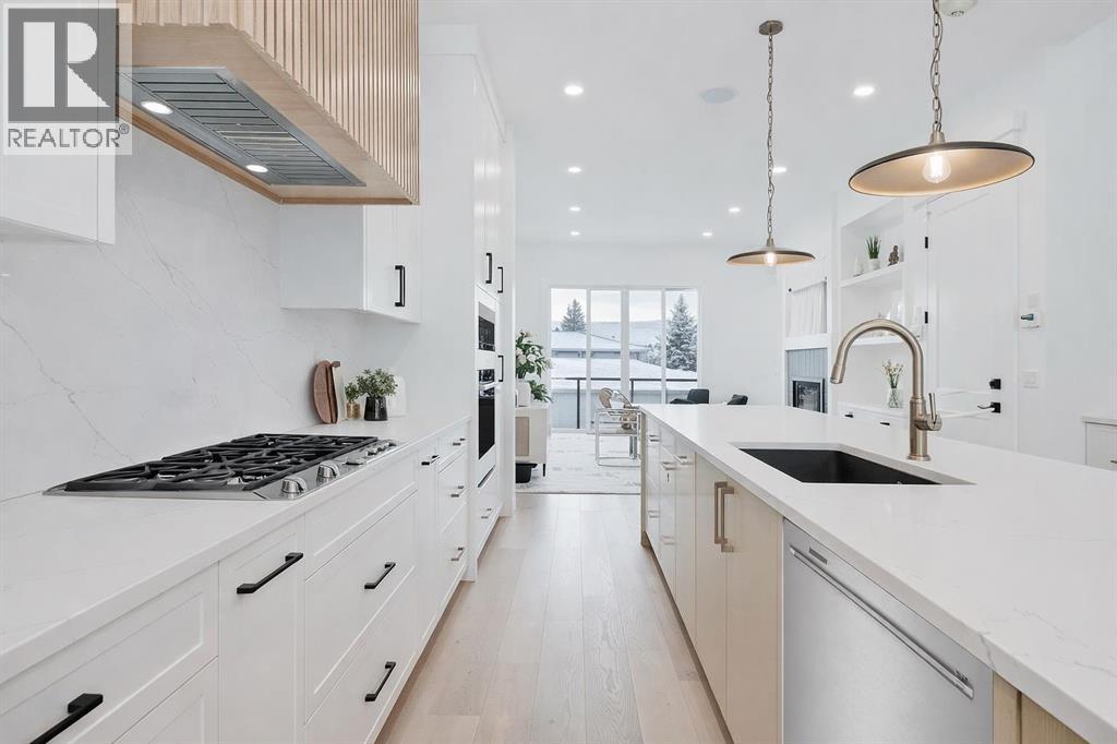 5007 21 Avenue Nw, Calgary, Alberta  T3B 0X3 - Photo 9 - A2277521