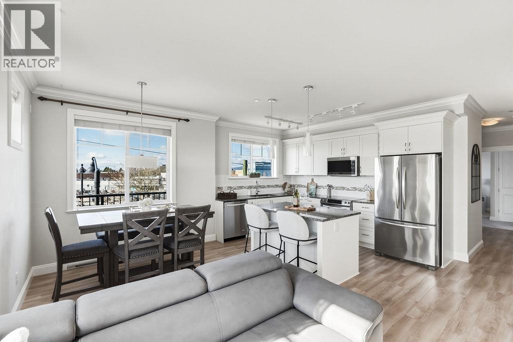 305 11862 226 Street, Maple Ridge, British Columbia  V2X 9C8 - Photo 3 - R3091731