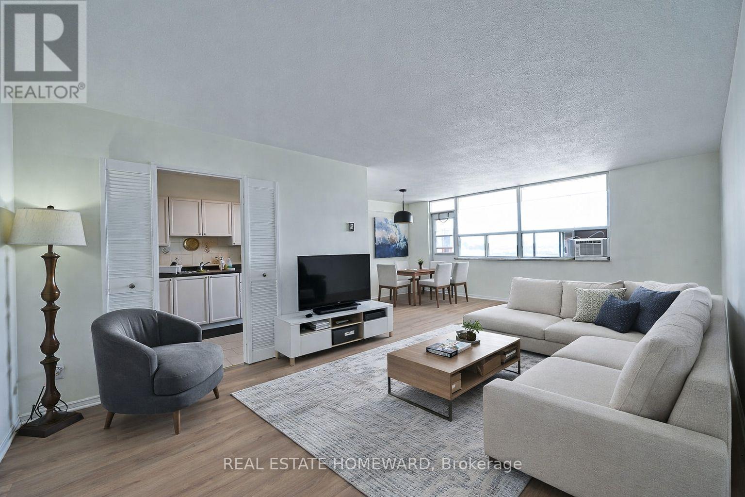 1015 - 2550 PHARMACY AVENUE, Toronto, Ontario