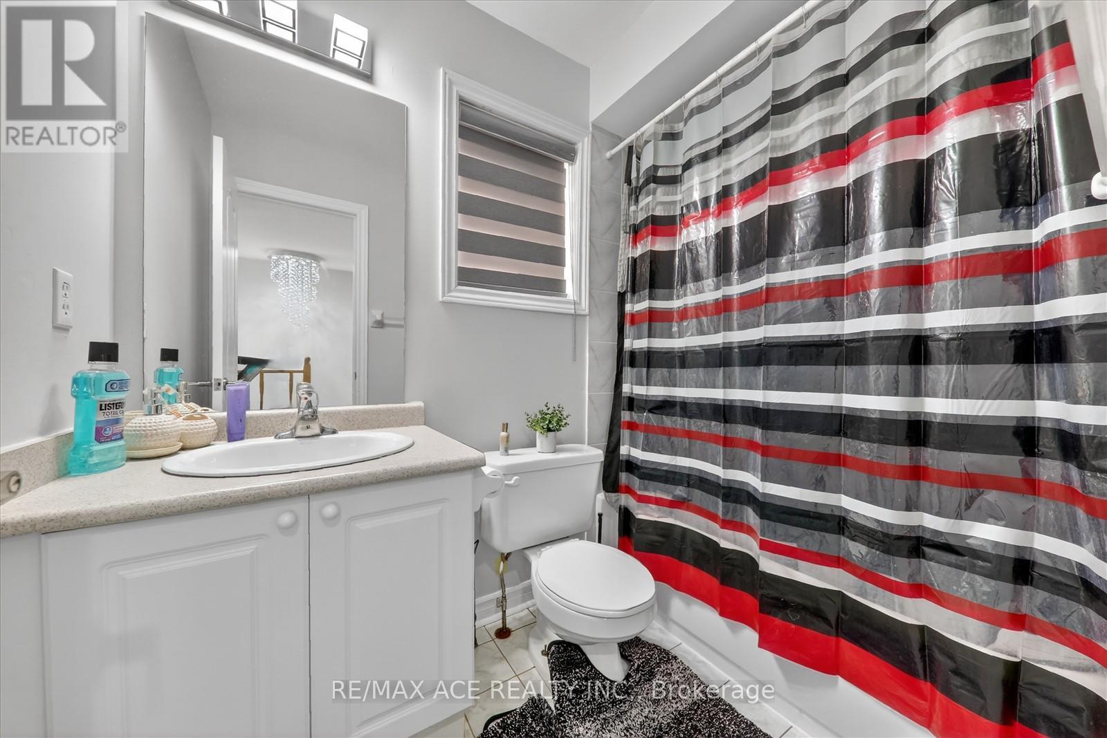 9 Invitational Road, Brampton, Ontario  L6P 2H1 - Photo 25 - W12831778