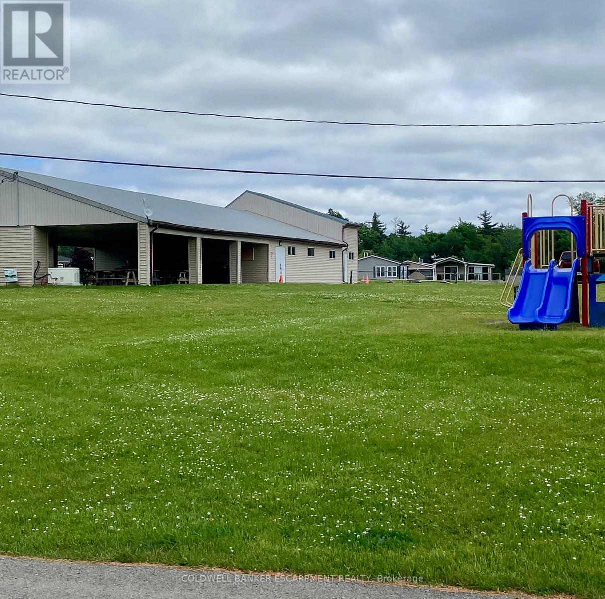 5 Spruce - 4449 Milburough Line, Burlington, Ontario  L7P 0P5 - Photo 18 - W12831790